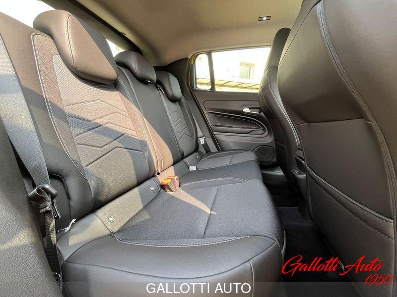 Jeep Avenger e-Hybrid 1.2 MHEV e-Hybrid Turbo Summit