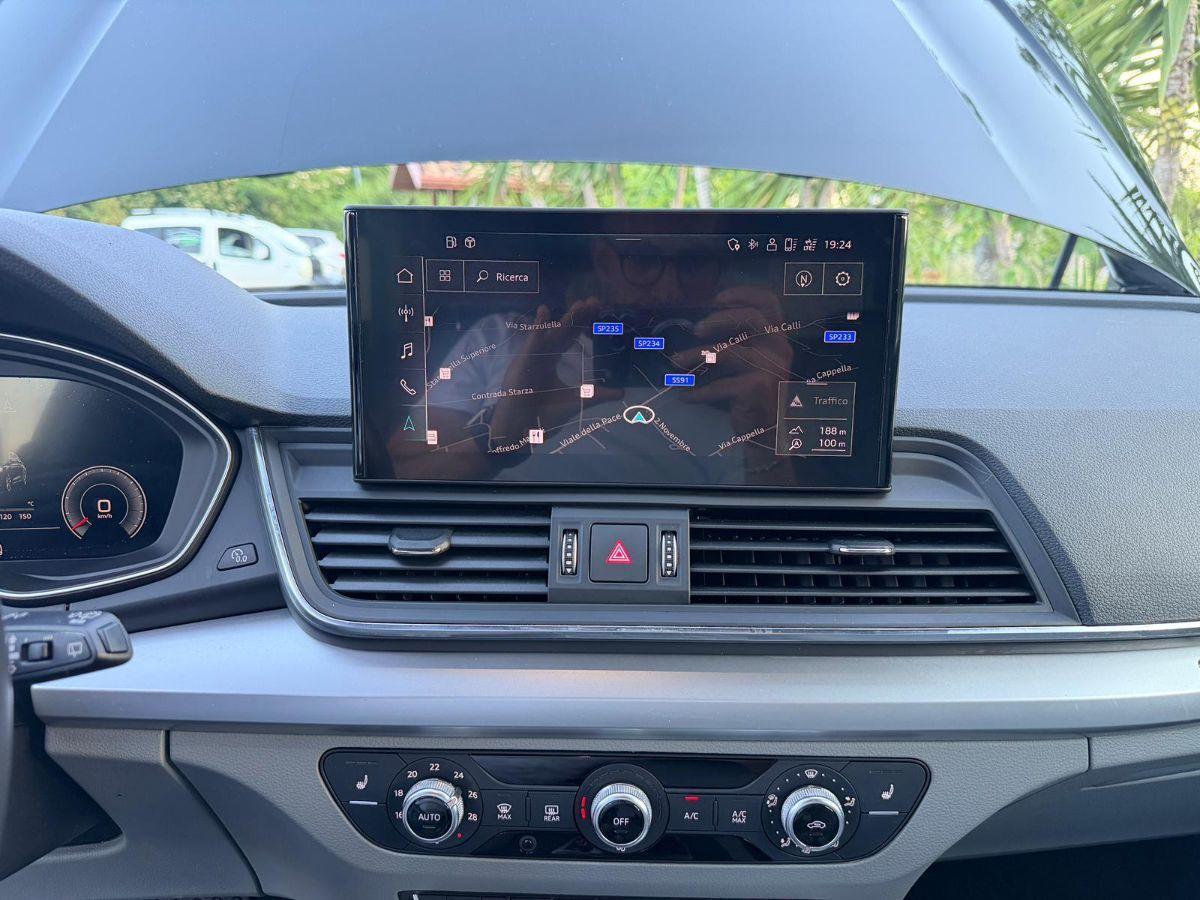 AUDI - Q5 - 40 TDI quattro S tronic S line