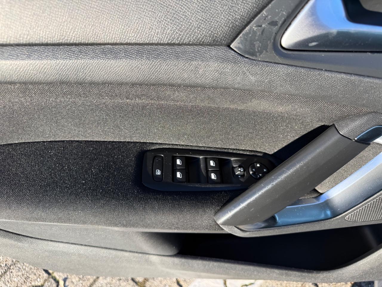 Peugeot 308 PureTech Turbo 130 S&S GT Line*Navi*Euro 6