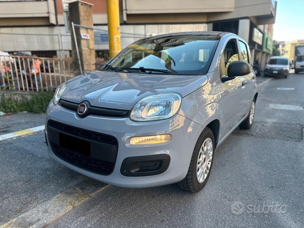 Fiat Panda 1.0 FireFly S&S Hybrid - 5° Poso AppleCarplay