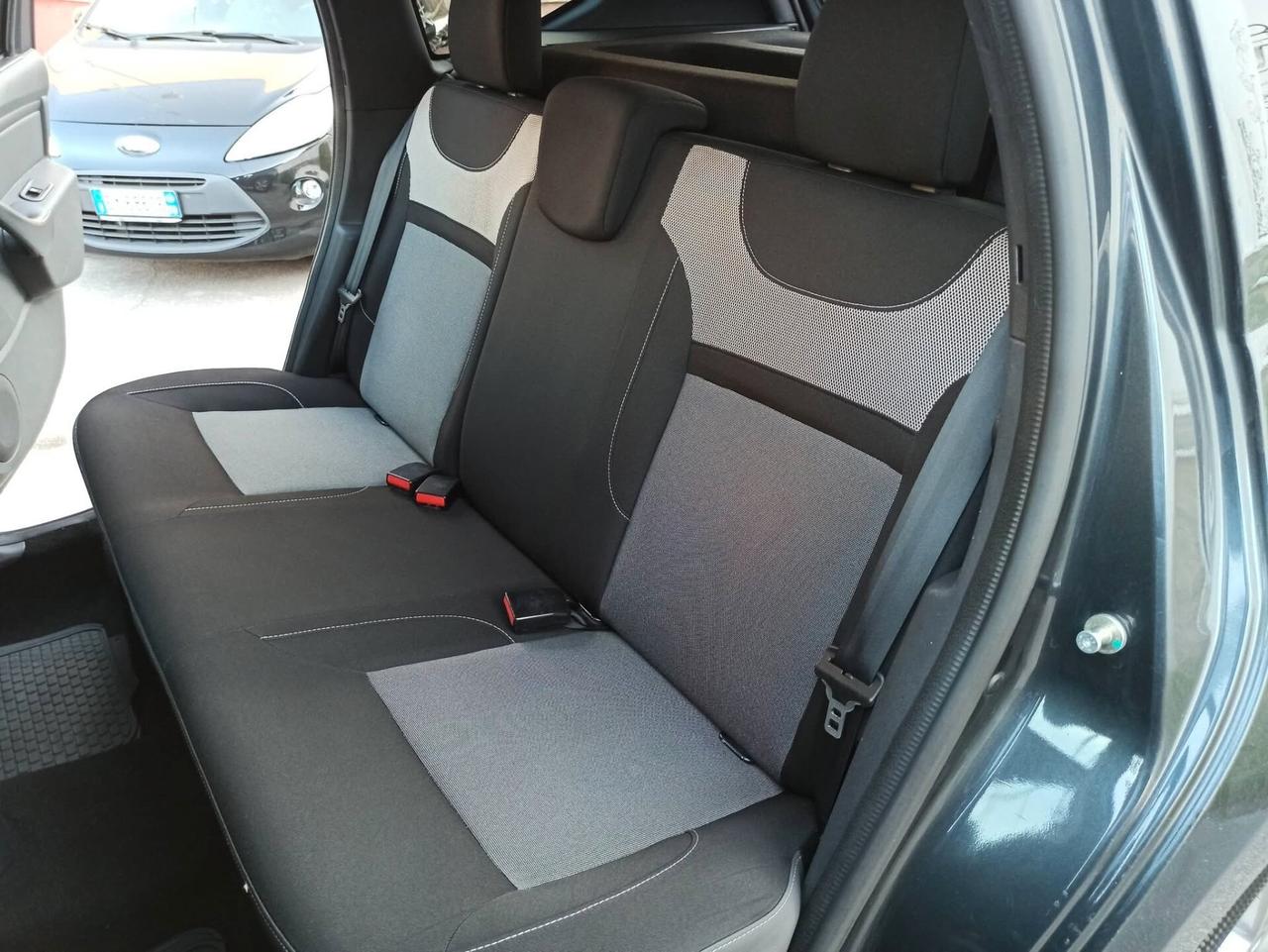 Dacia Duster 1.6 115CV Start&Stop 4x2 GPL Lauréate