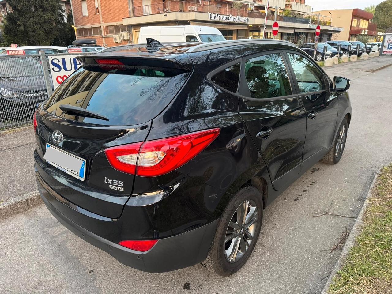 Hyundai iX35 1.7 CRDi 2WD NEOPATEN GARANZIA 12 MESI
