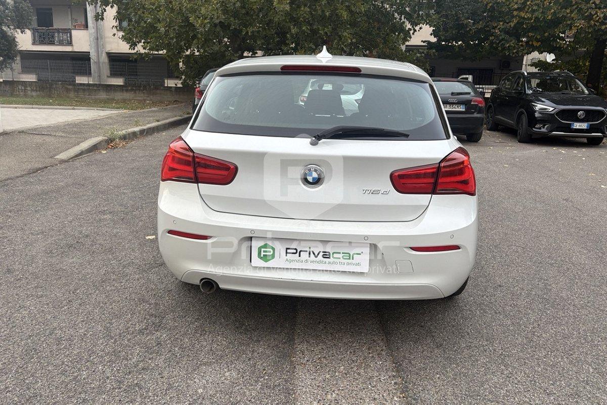 BMW 116d 5p. Advantage