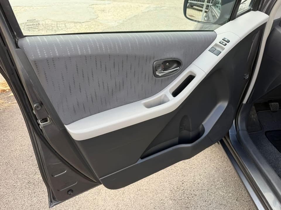 Toyota Yaris 1.4 D-4D 90 cv 5 porte Sol