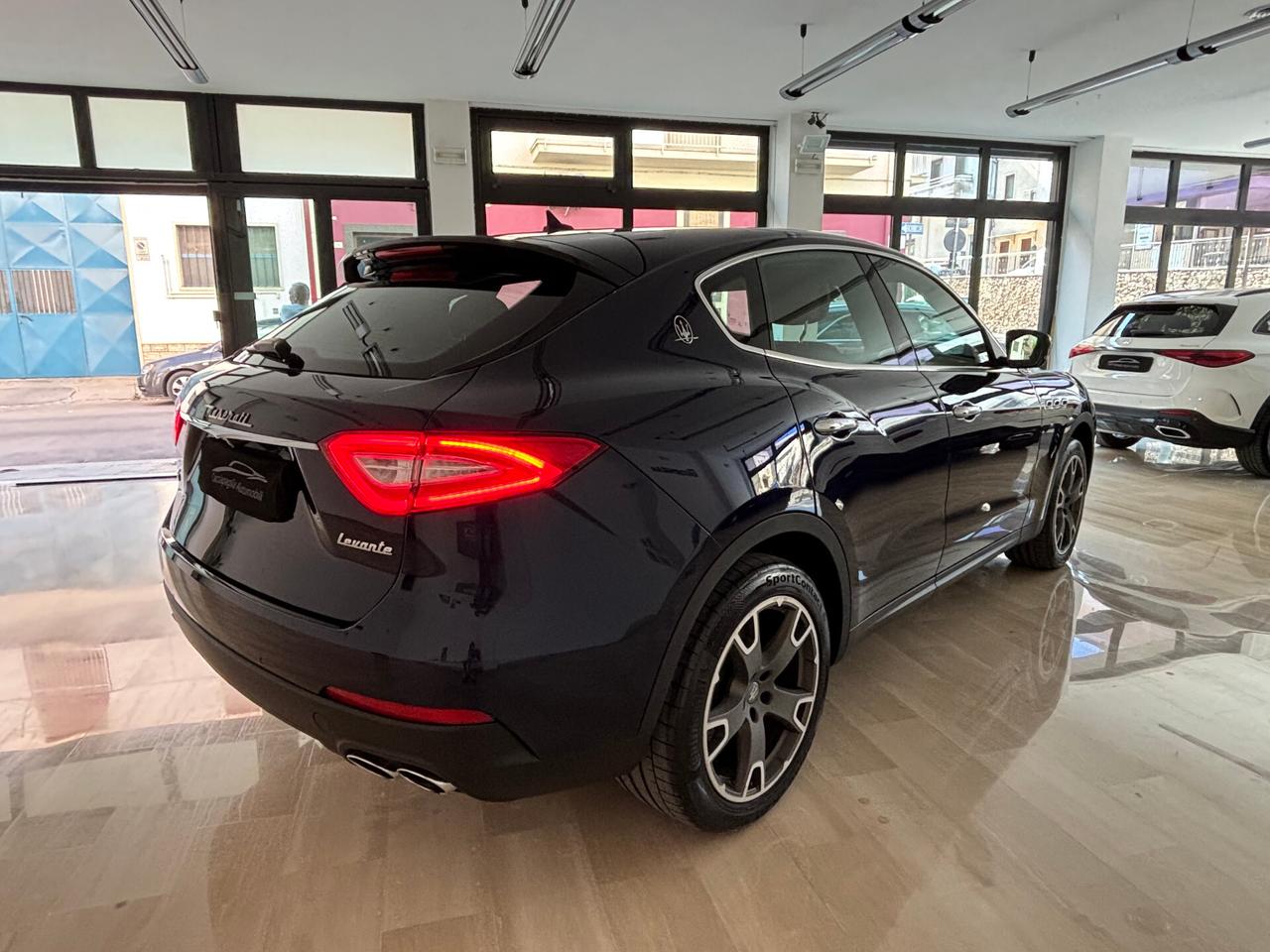 Maserati Levante 3.0 V6 Q4 Granlusso 275cv auto 2018