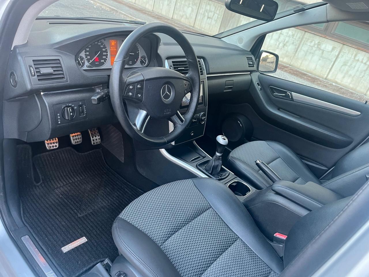Mercedes Benz Classe B 180 CDI Sport
