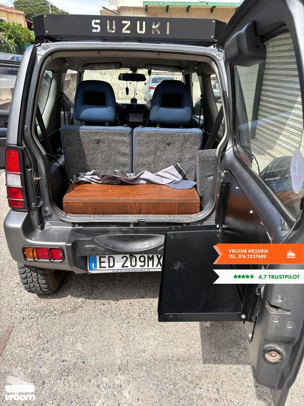 SUZUKI Jimny 3ª serie Jimny 1.3i 16V cat 4WD JLX
