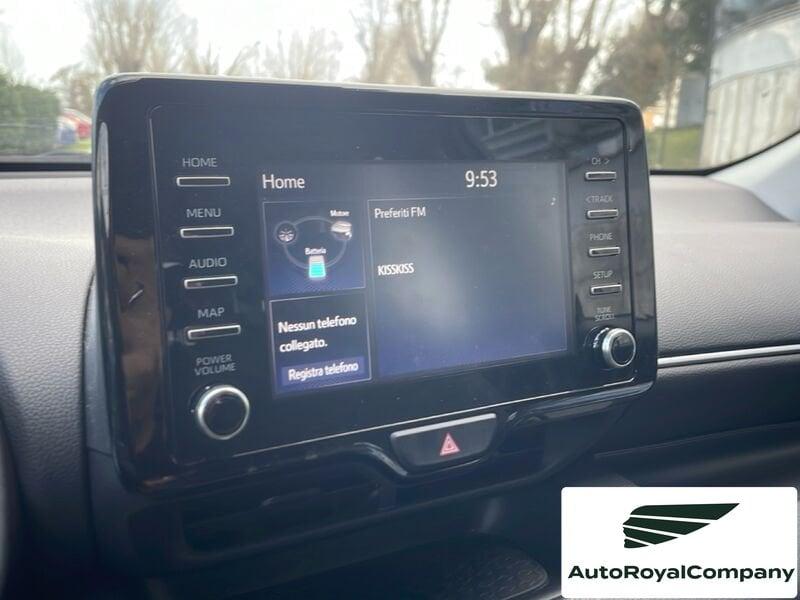 Toyota Yaris Hybrid Active MY22