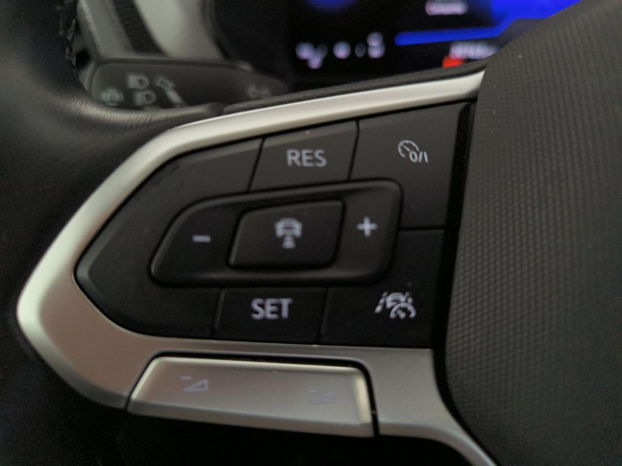 Volkswagen T-Cross 1.0 tsi life 95cv