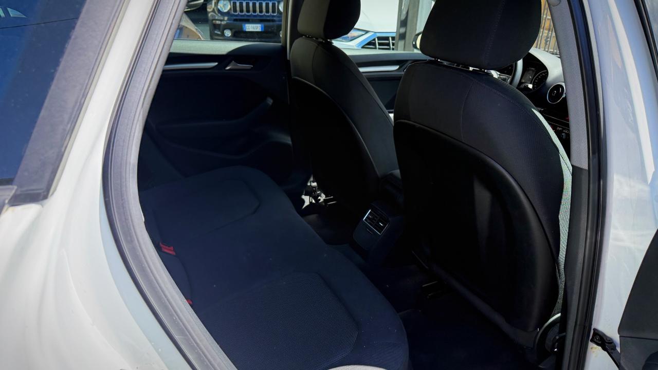 Audi A3 Sportback 1.6 TDI Business Sport - 2019