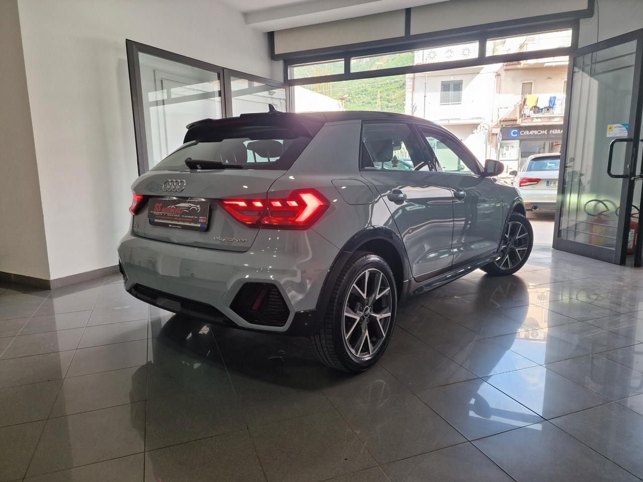 Audi A1 citycarver 30 TFSI S tronic Identity Contrast