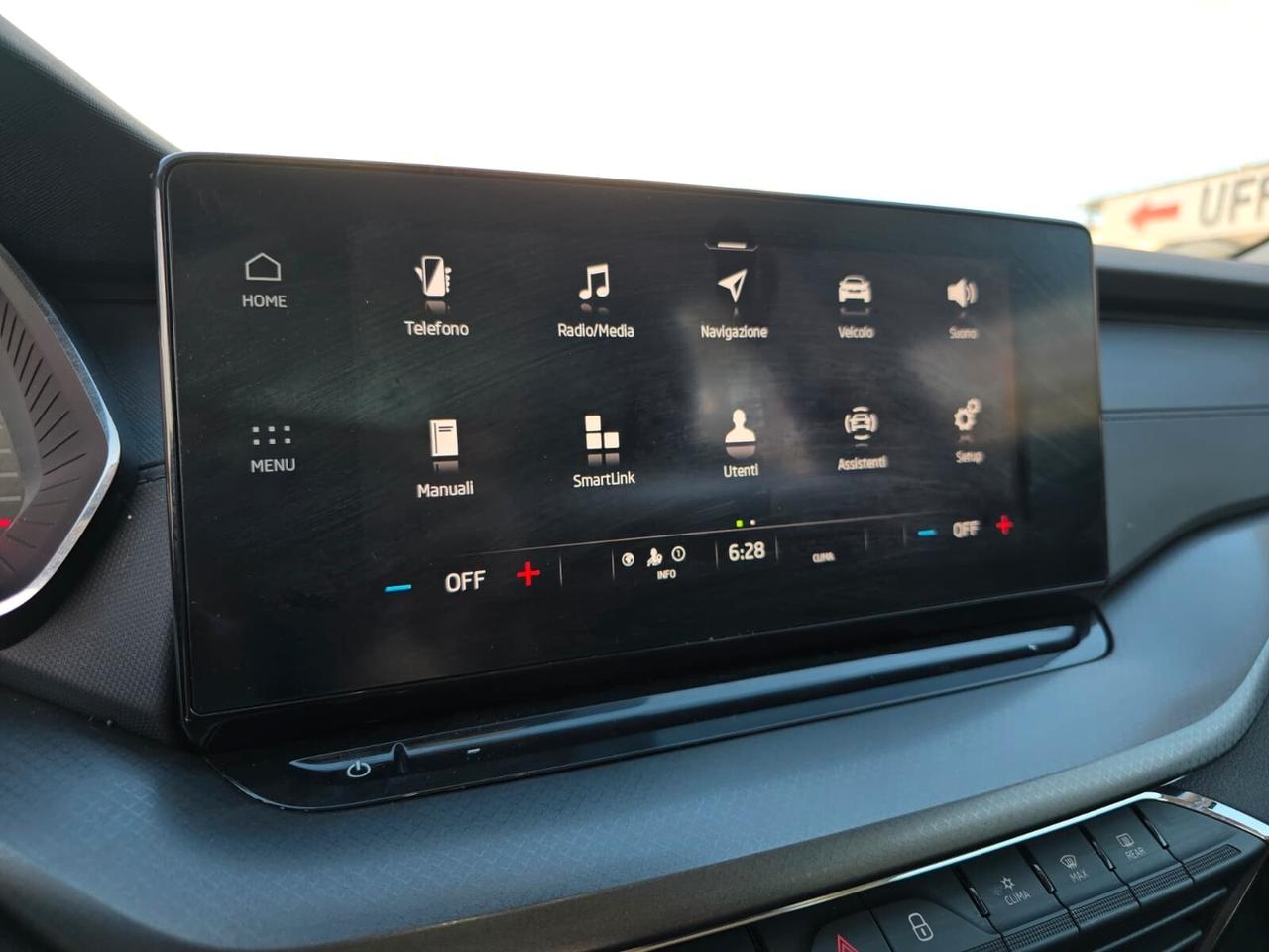 Skoda Octavia 2.0 TDI EVO SCR DSG Wagon Ambition