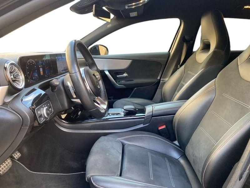Mercedes-Benz Classe A A 180 d Premium Night edition auto