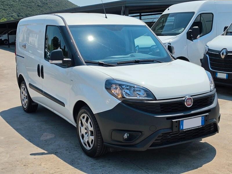 FIAT Doblo 1.6 MJT 105 S&S Cargo Scaffali NAV PARK
