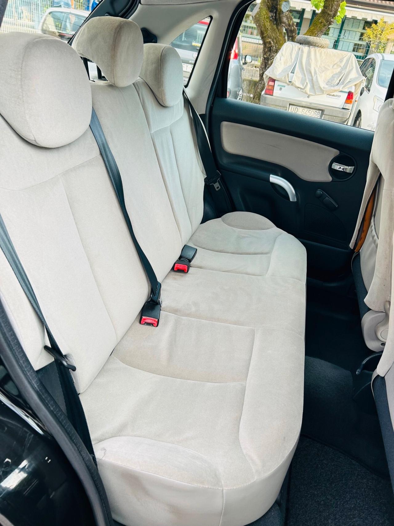 Citroen C3 1.4 Exclusive -UNIPROPRIETARIO-NEOPATENTATI