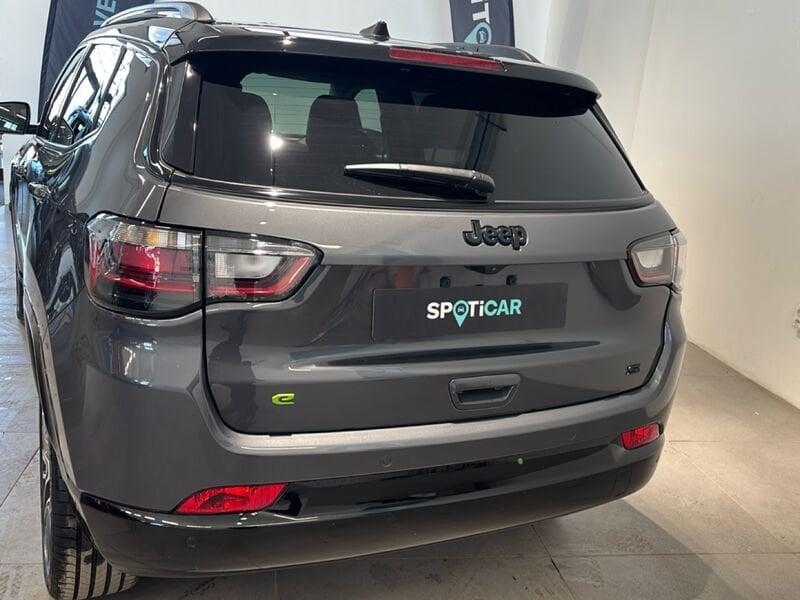 Jeep Compass e-Hybrid 1.5 Turbo MHEV T4 96kW Summit DDCT