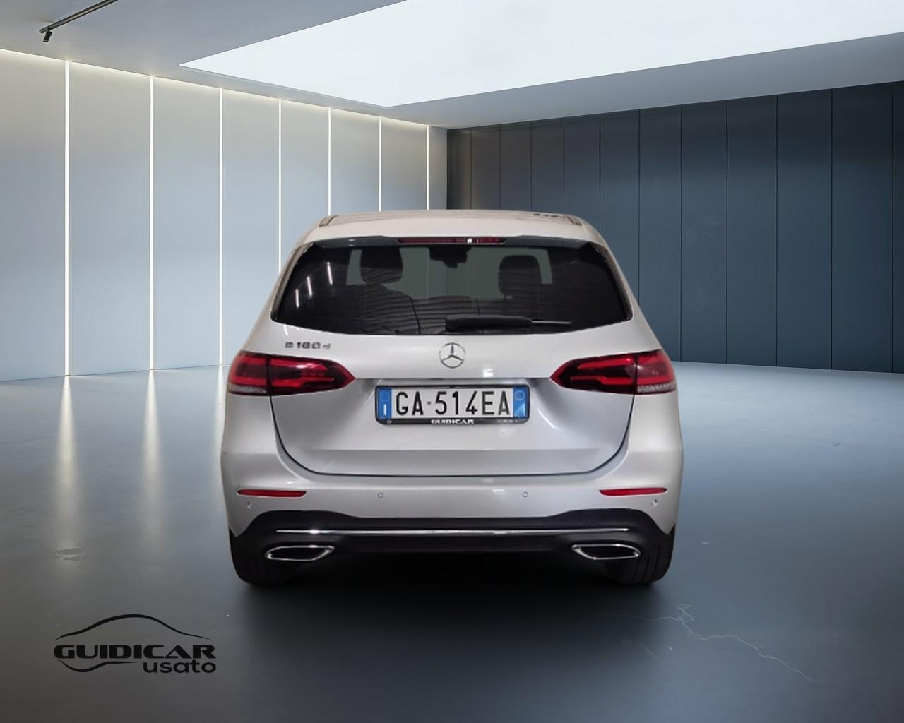 Mercedes-Benz Classe B - W247 2018 - B 180 d Sport Plus auto