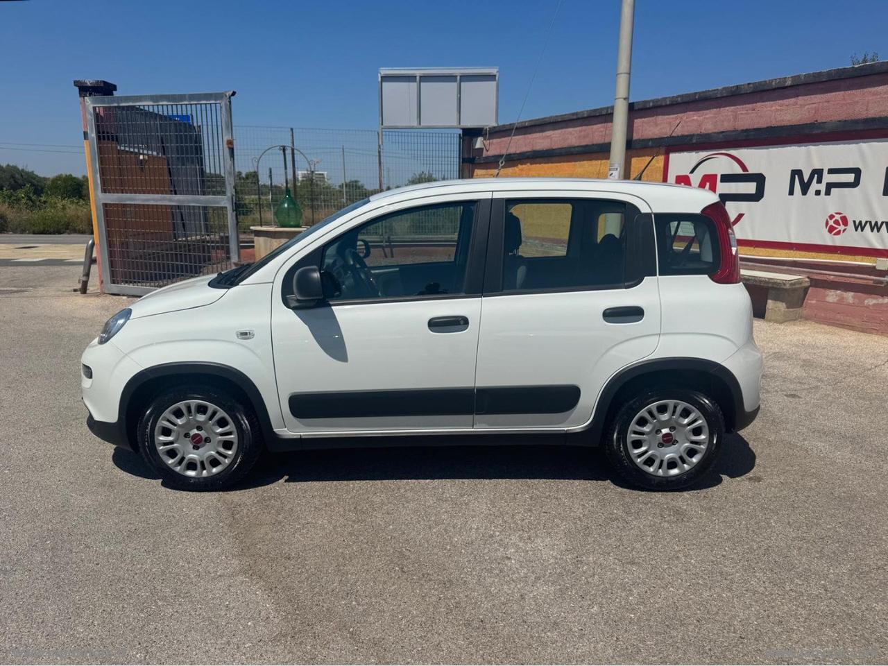 FIAT PANDA N1 HYBRID 1.0 70CV AUTOCARRO 4 POSTI