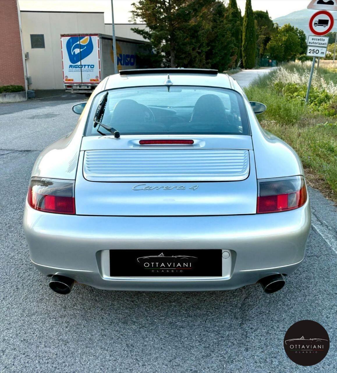 Porsche 996 Carrera 4 ASI CRS