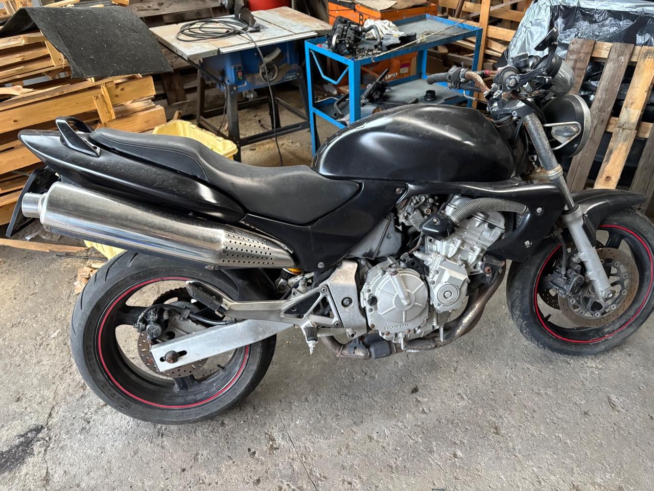 Honda Hornet 600