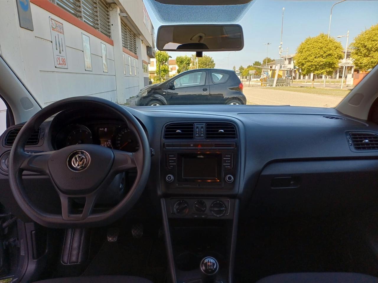 Volkswagen Polo 1.0 MPI 60 cv 5 porte Trendline