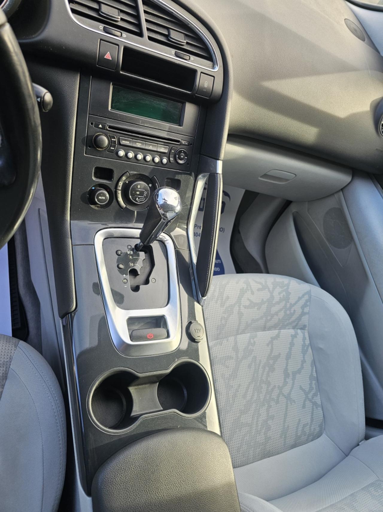 Peugeot 3008 2.0 HDi 163CV aut. Business