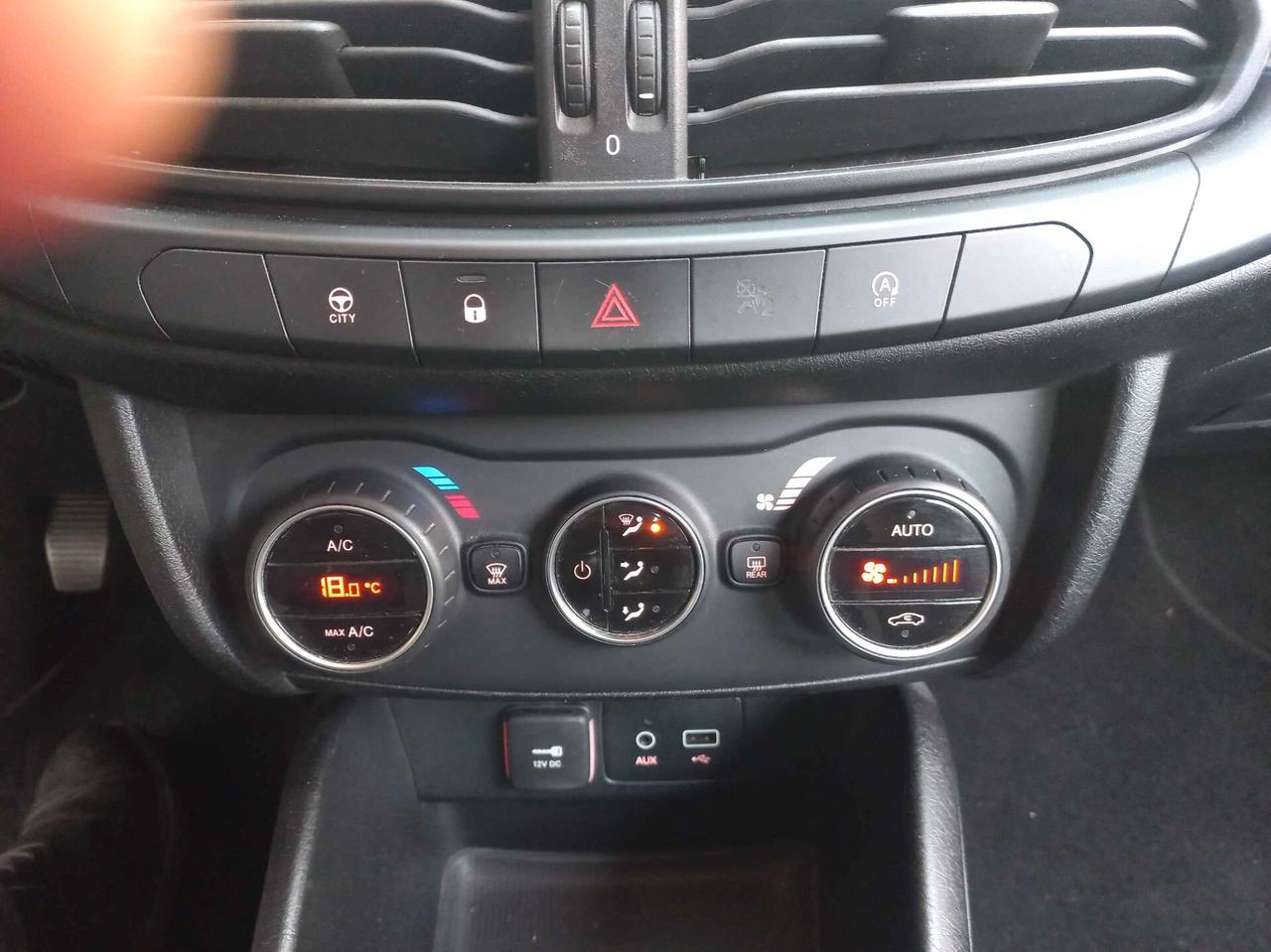 Fiat Tipo 1.6 Mjt S&S 5 porte Lounge