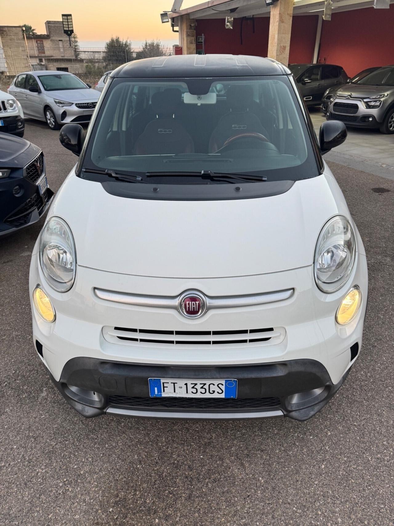 Fiat 500L 1.6 Multijet 105 CV Trekking Bicolore 16