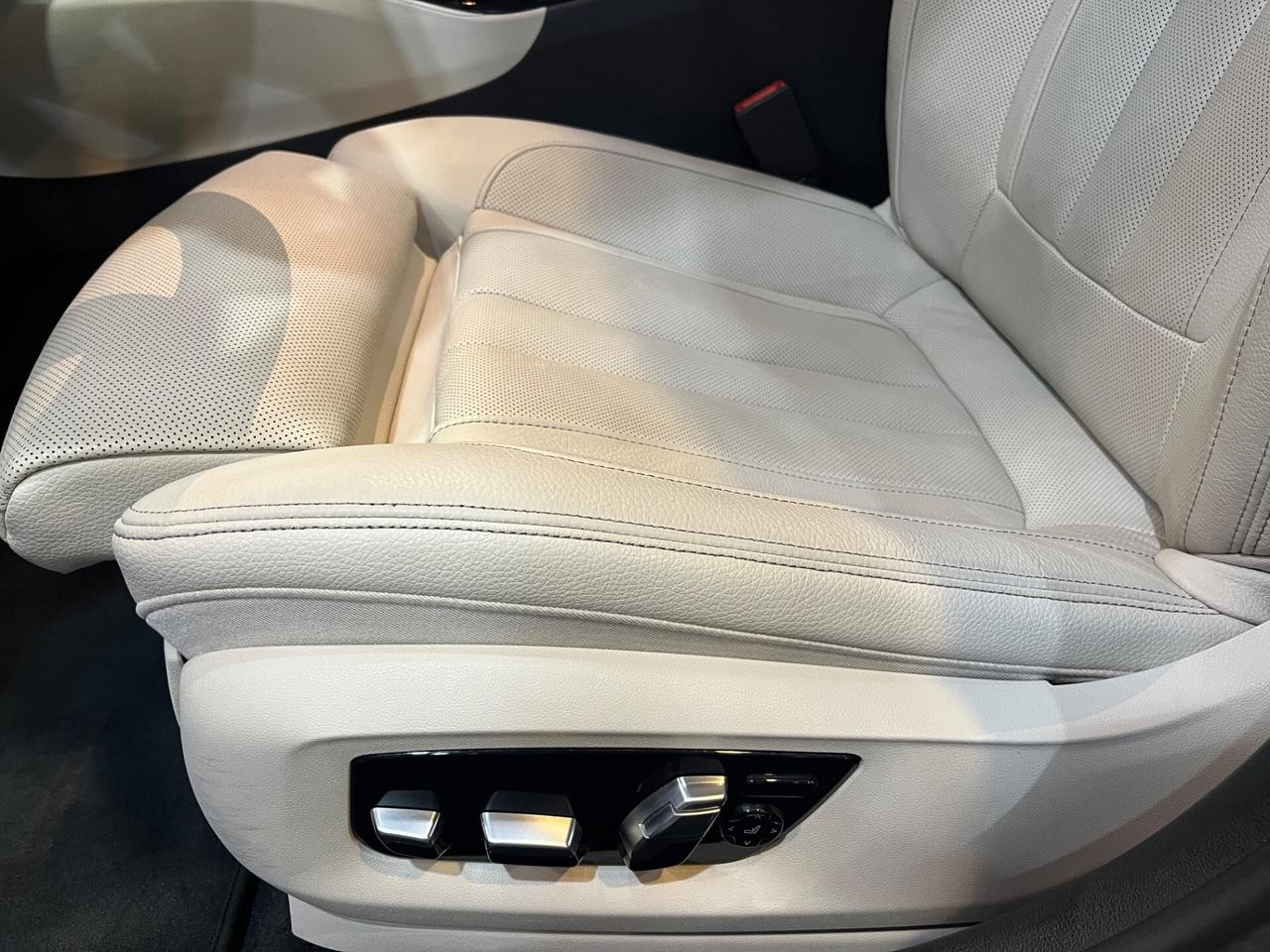 Bmw 540 540d Touring xdrive Luxury auto FULL!!