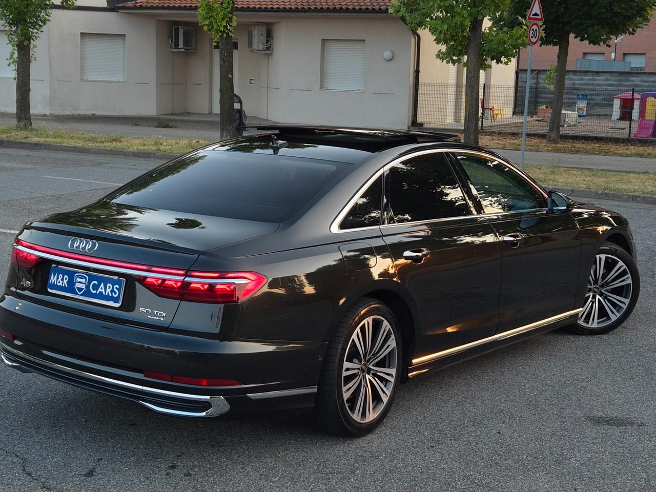 Audi A8 50 TDI 3.0 Diesel New Model STRAFULL IVA ES
