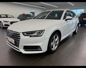 AUDI A4 Avant 30 TDI S tronic Sport