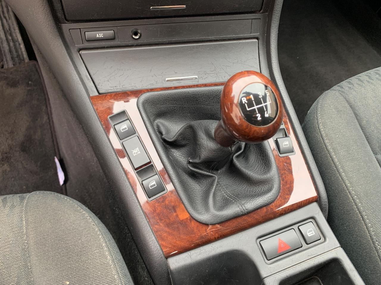 Bmw 318i unico prop.