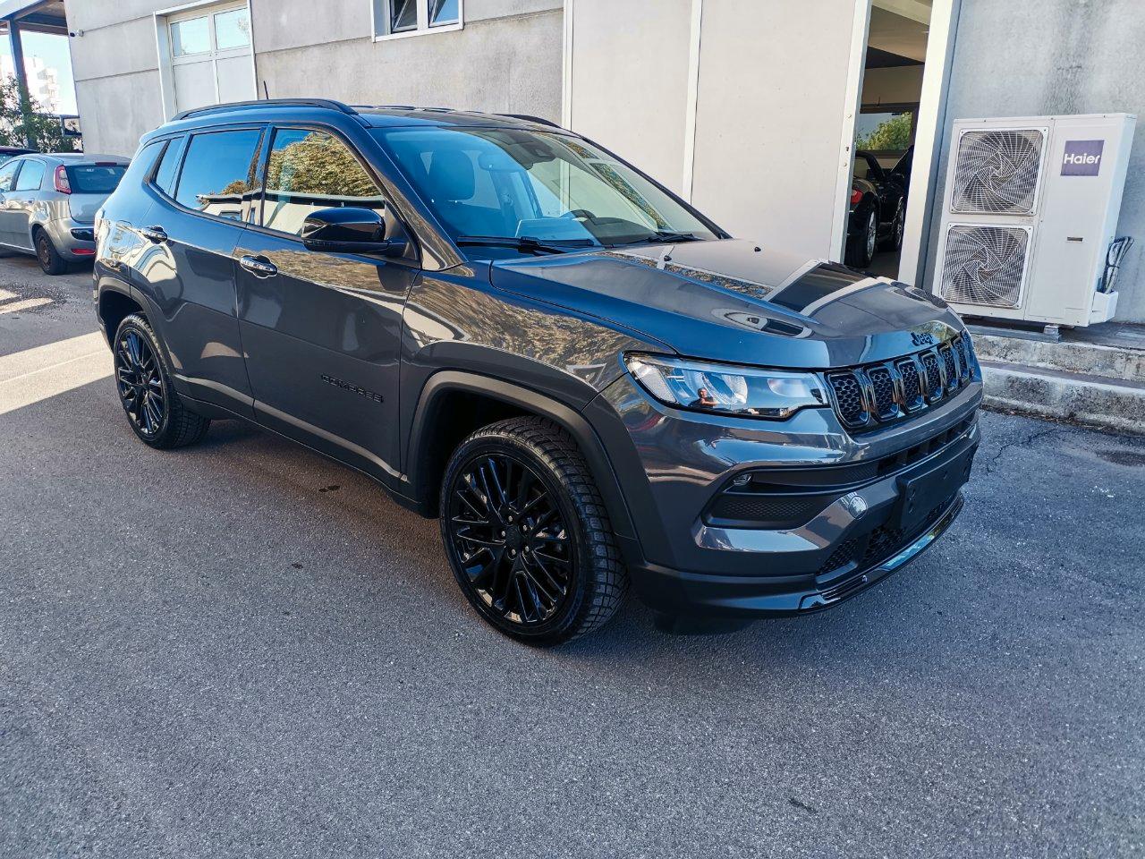 Jeep Compass 1.3 turbo t4 Night Eagle 2wd 130cv