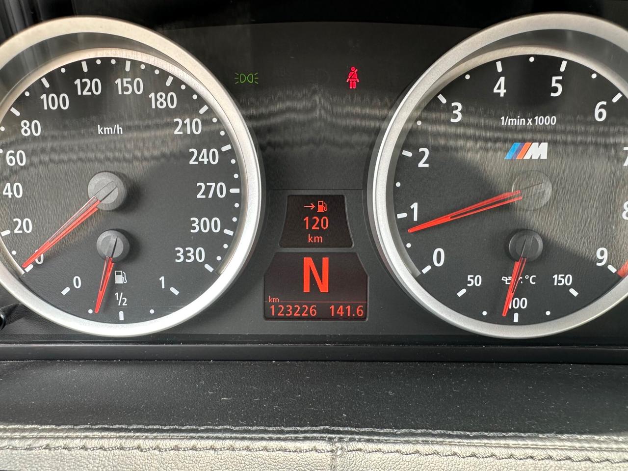 Bmw M6 COUPè 5.0 V10AUTO/BELLISSIMA/KM DOC