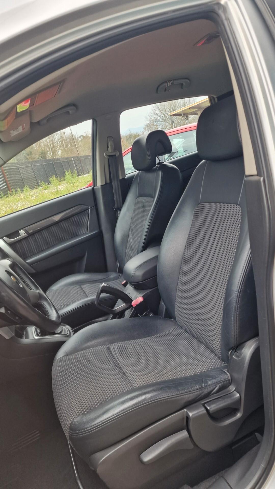 Chevrolet Captiva 2.0 VCDi LT 7 POSTI