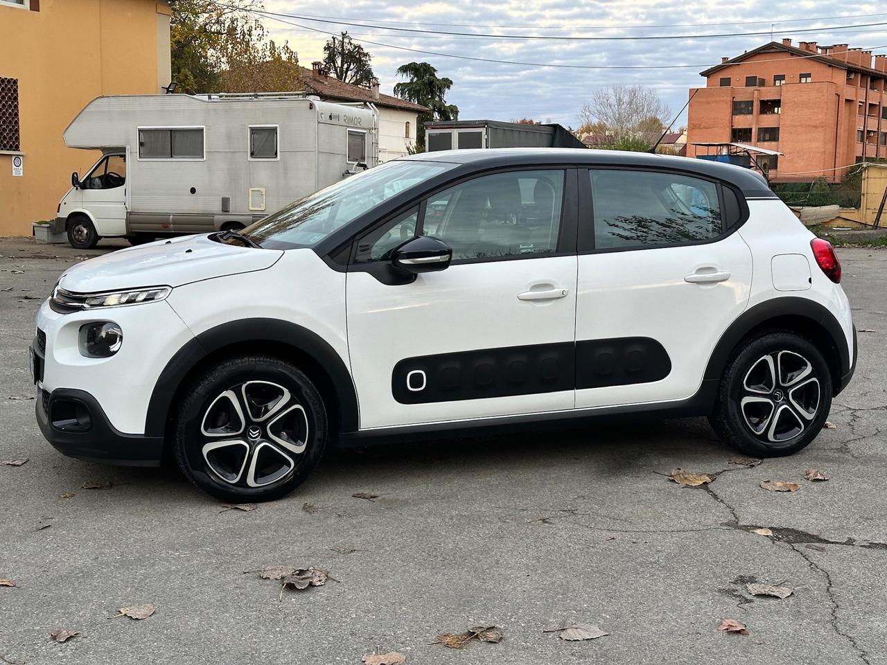 Citroen C3 PureTech 82 Shine solo 130mila km