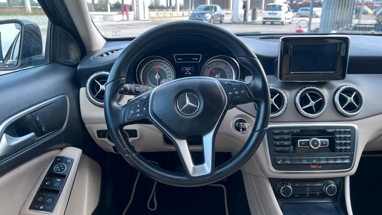 Mercedes-benz GLA 220 CDI Automatic 4Matic Premium