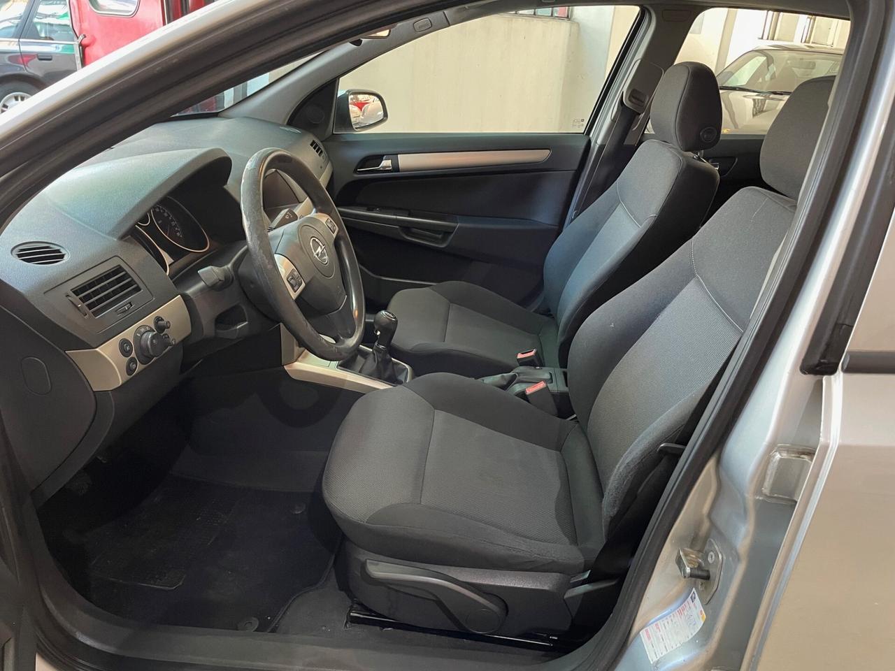 Opel Astra 1.6 16V VVT 5 porte Enjoy UNICO PROPRIETARIO!!!