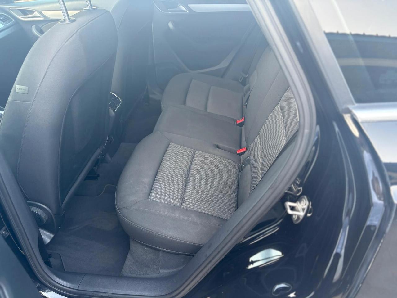 Audi Q3 2.0 TDI 120 CV S tronic Business