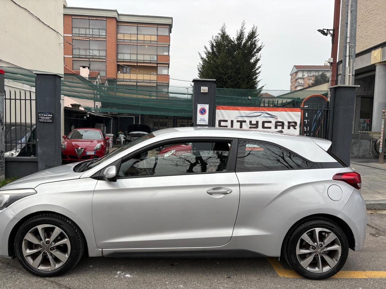 Hyundai i20 Coupé 1.2 85 cv Unicoproprietario