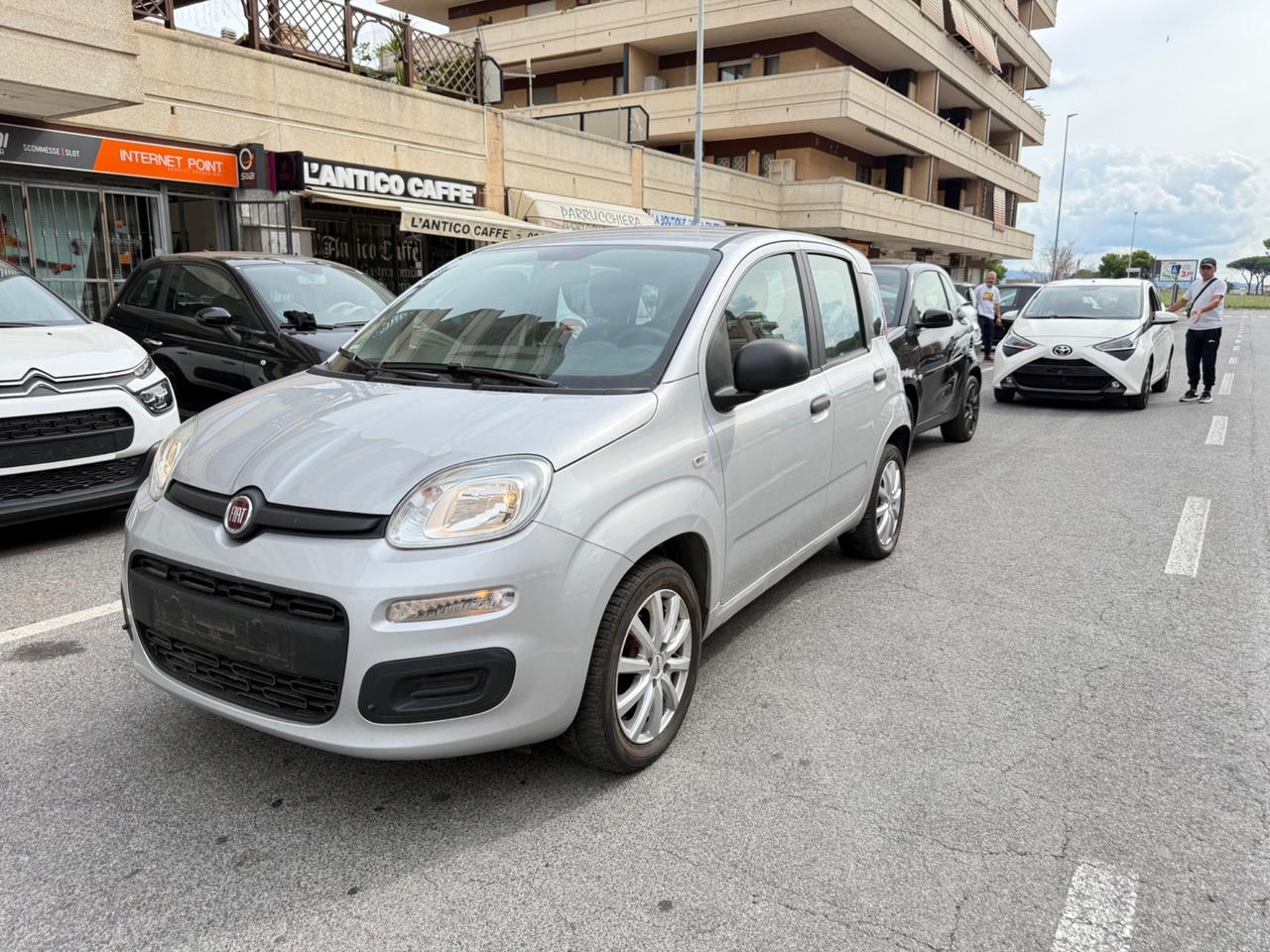 Fiat Panda 1.2 Lounge LED PDC CERCHI 15