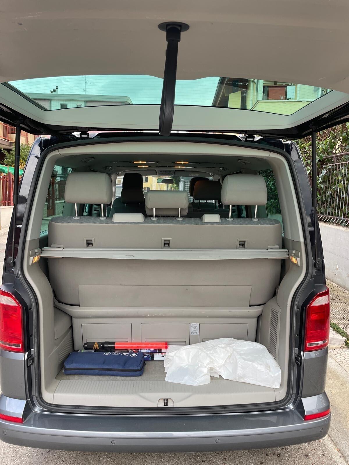 Volkswagen Multivan 2.0 TDI 150CV Comfortline