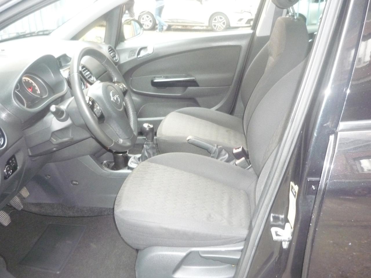 Opel Corsa 1.2 85CV 5 porte GPL-TECH Edition