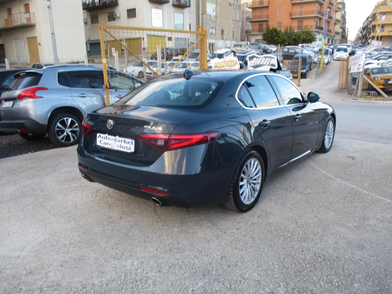 Alfa Romeo Giulia 2.2 Turbodiesel 180 CV MOLTO BELLA
