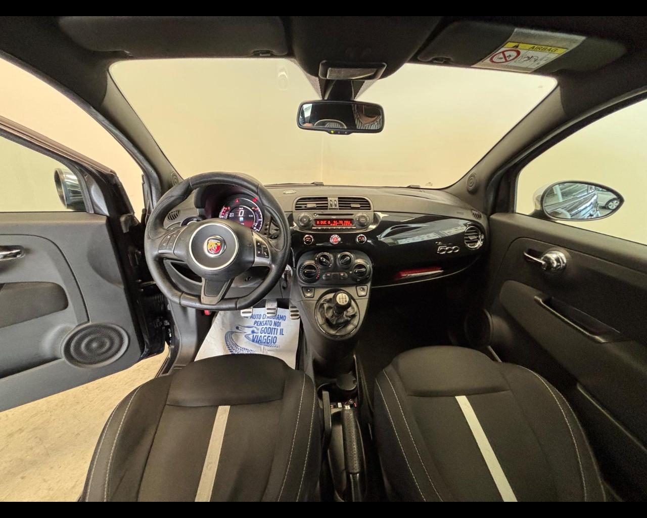 Abarth 500 - 500 1.4 16v t. t-jet Custom 135cv E6