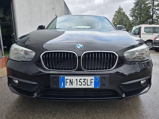 BMW 116 i 5p. Advantage