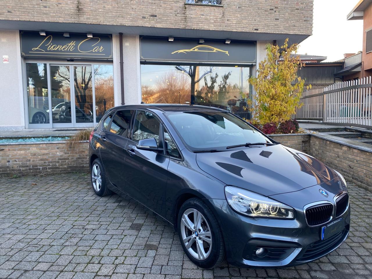 Bmw 2er Active Tourer 218d Advantage