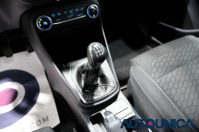 FORD Fiesta 1.1 75 CV GPL 5 PORTE TITANIUM NEOPATENTATI