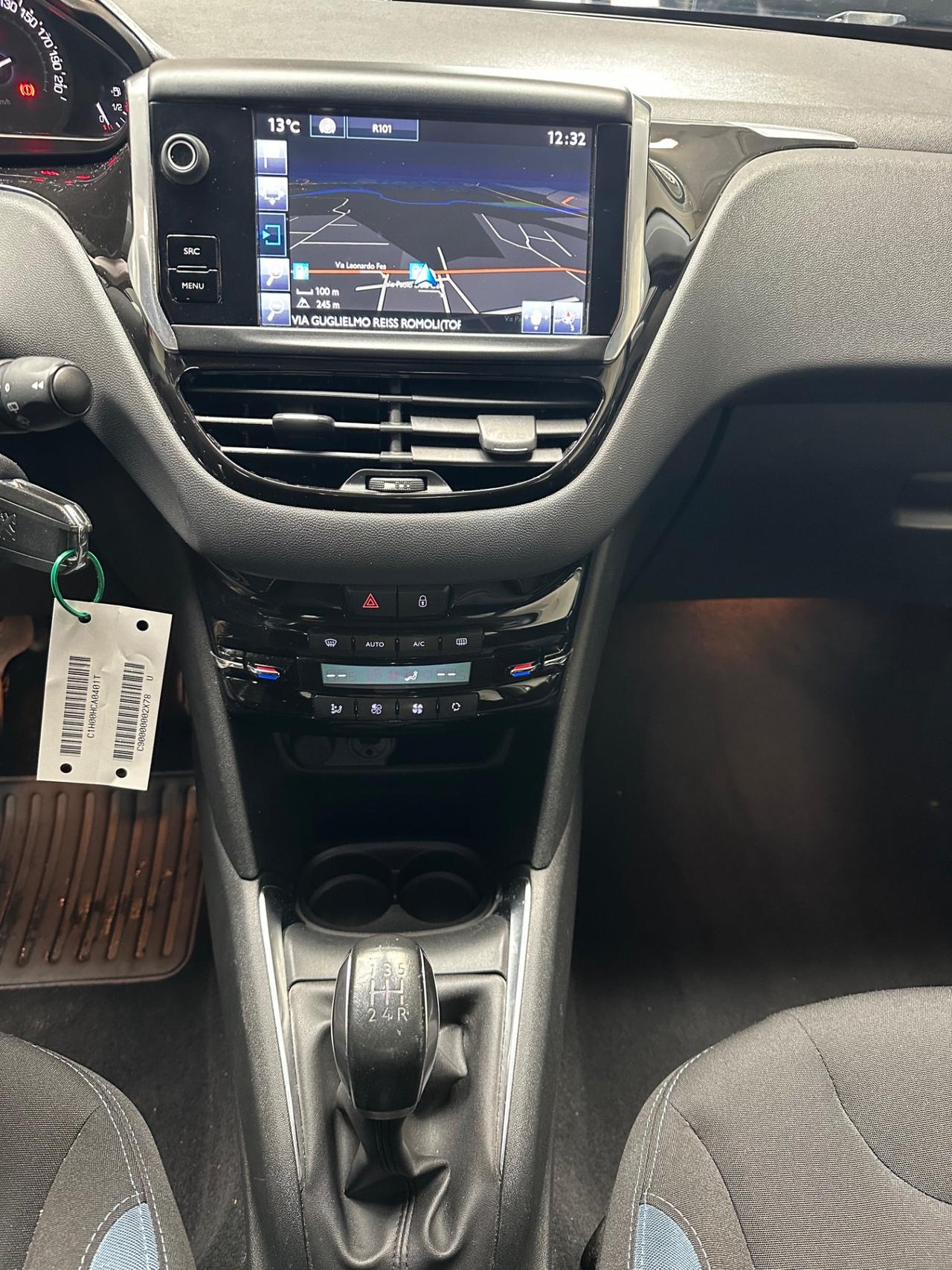 Peugeot 208 1.2 benzina 5 porte Allure