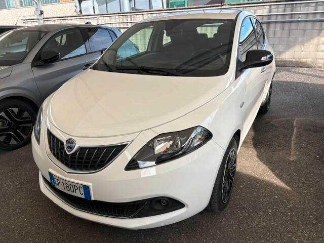 Lancia Ypsilon 1.0 FireFly 5 porte S&S Hybrid Gold Plus